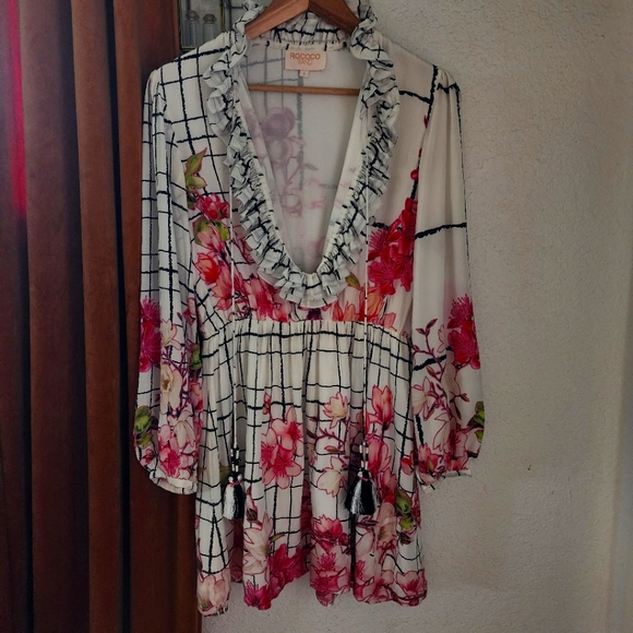 Rococo Sand 100% Silk Embroidered Floral Mini Dress - Picture 2 of 9